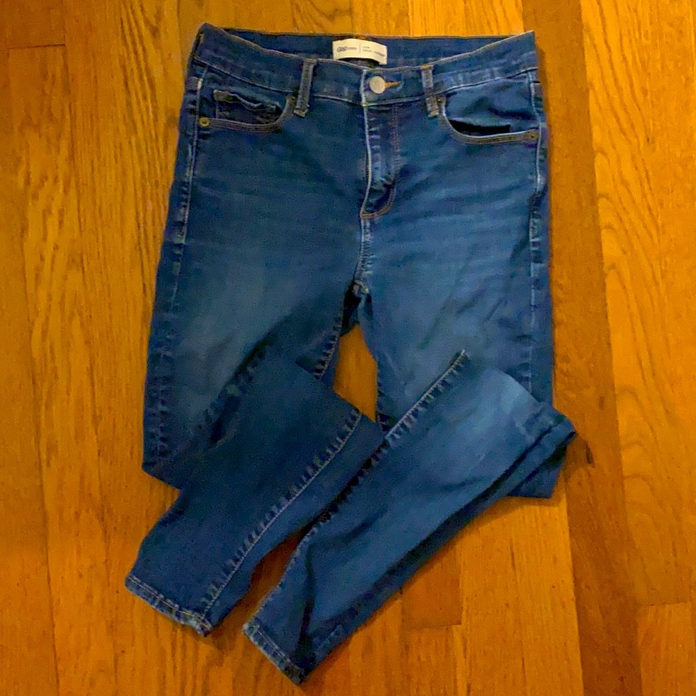 Gap True Skinny 27R